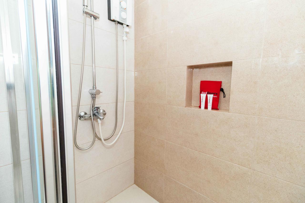 Reddoorz Premium @ Sampaloc Makati Hotell Makati City Eksteriør bilde
