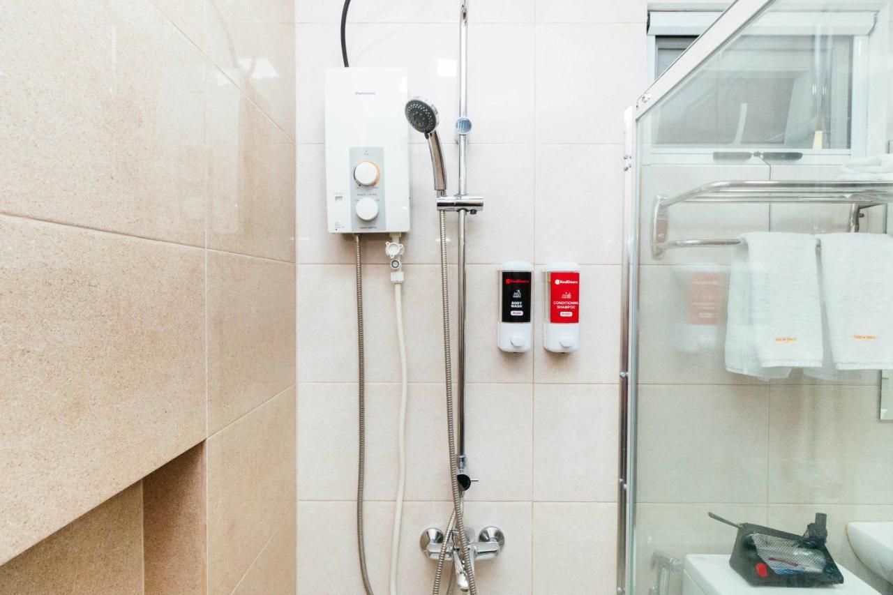 Reddoorz Premium @ Sampaloc Makati Hotell Makati City Eksteriør bilde