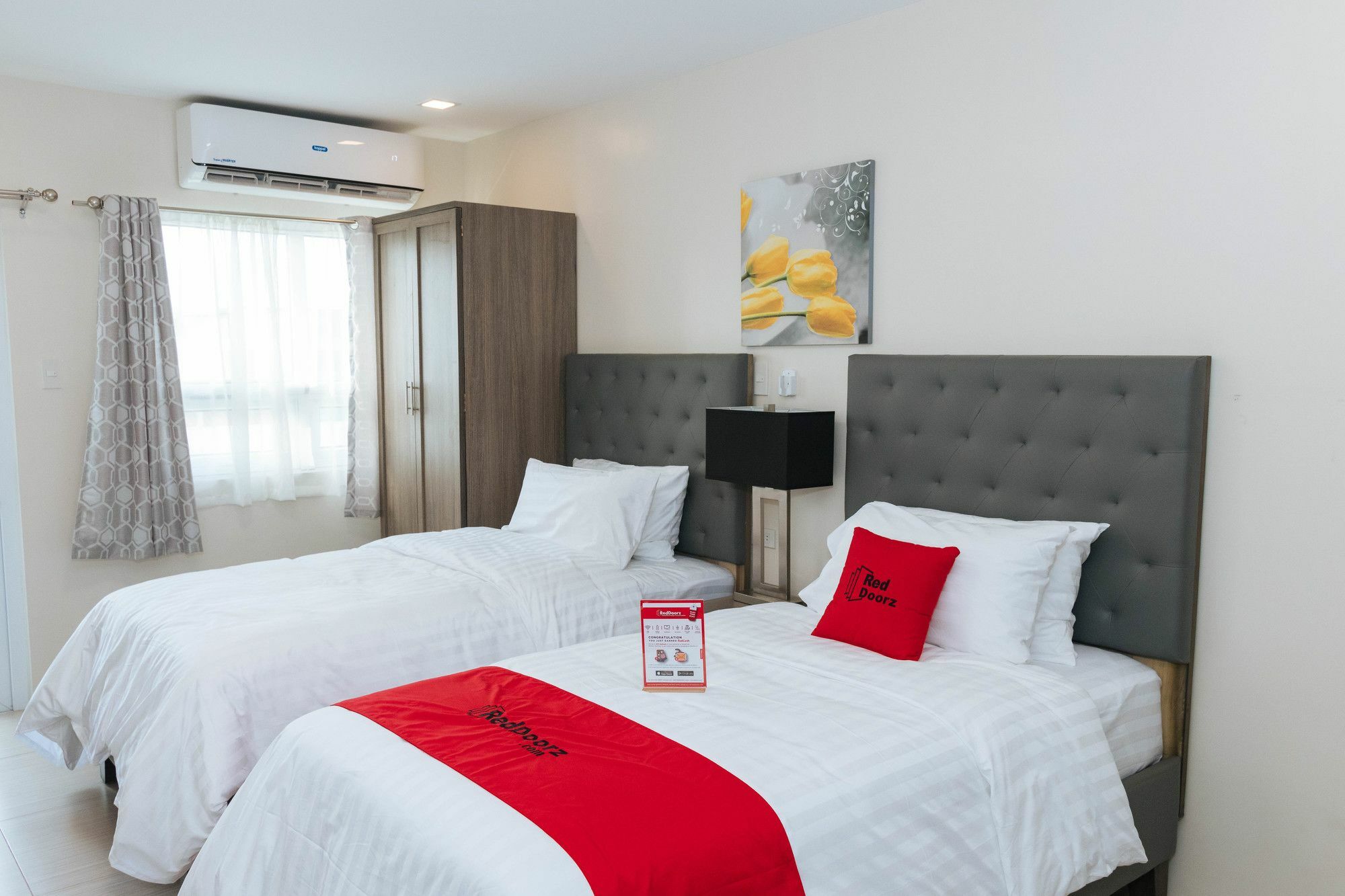Reddoorz Premium @ Sampaloc Makati Hotell Makati City Eksteriør bilde